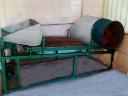 博野果農食品有限公司杏仁篩分機使用現場